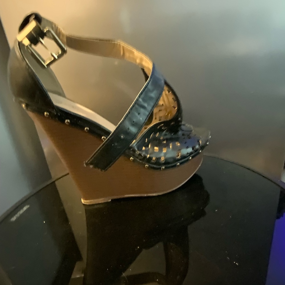 Elegant Black Wedge Sandals